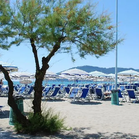 Гостевой дом Ambra 3*